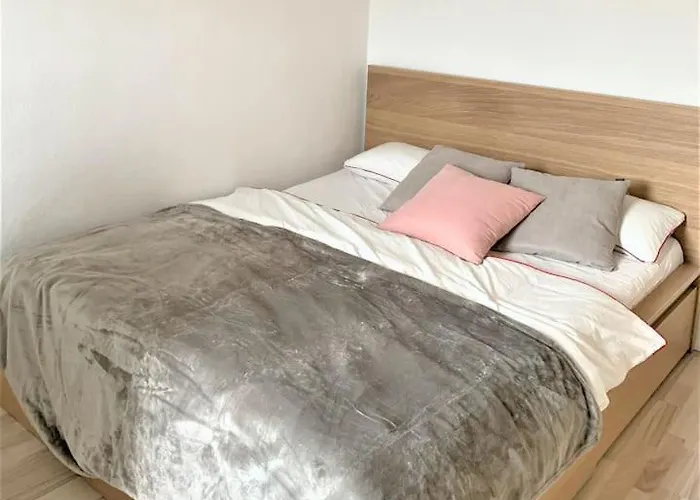 Uni-klinikum- Zentrale Lage Von Holsterhausen *